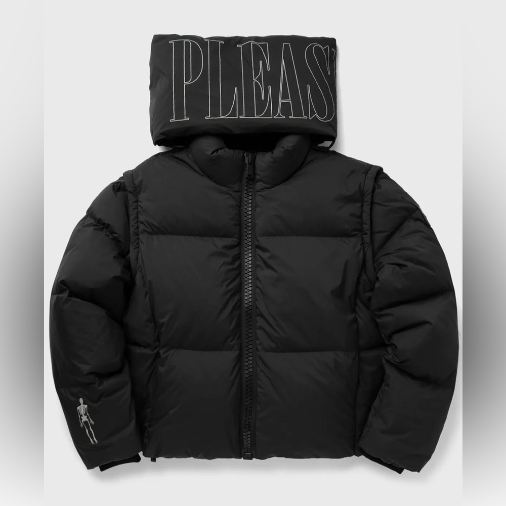 Moose Knuckles Matte Black Quilted Puffer with Printed Hood